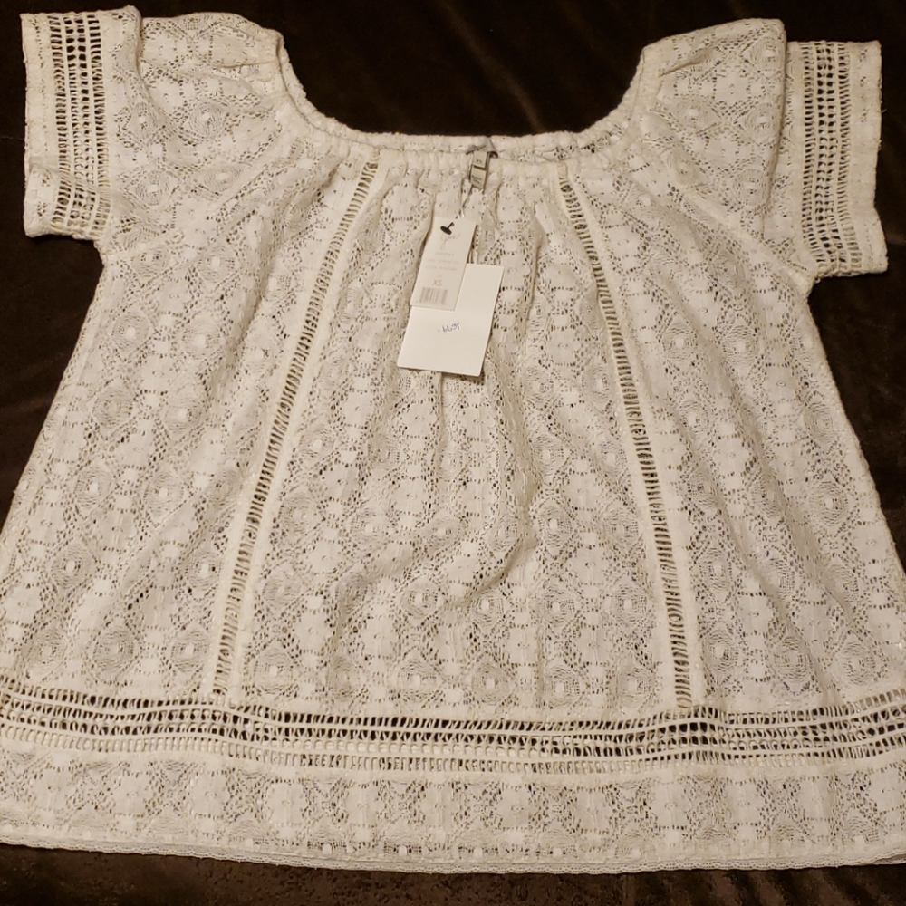 Joie  Hannela D Off The Shoulder Lace Top - Picture 2 of 4